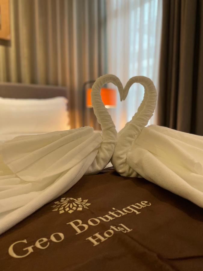 Geo Boutique Hotel - เซอรีเคมบางัน ภายนอก รูปภาพ