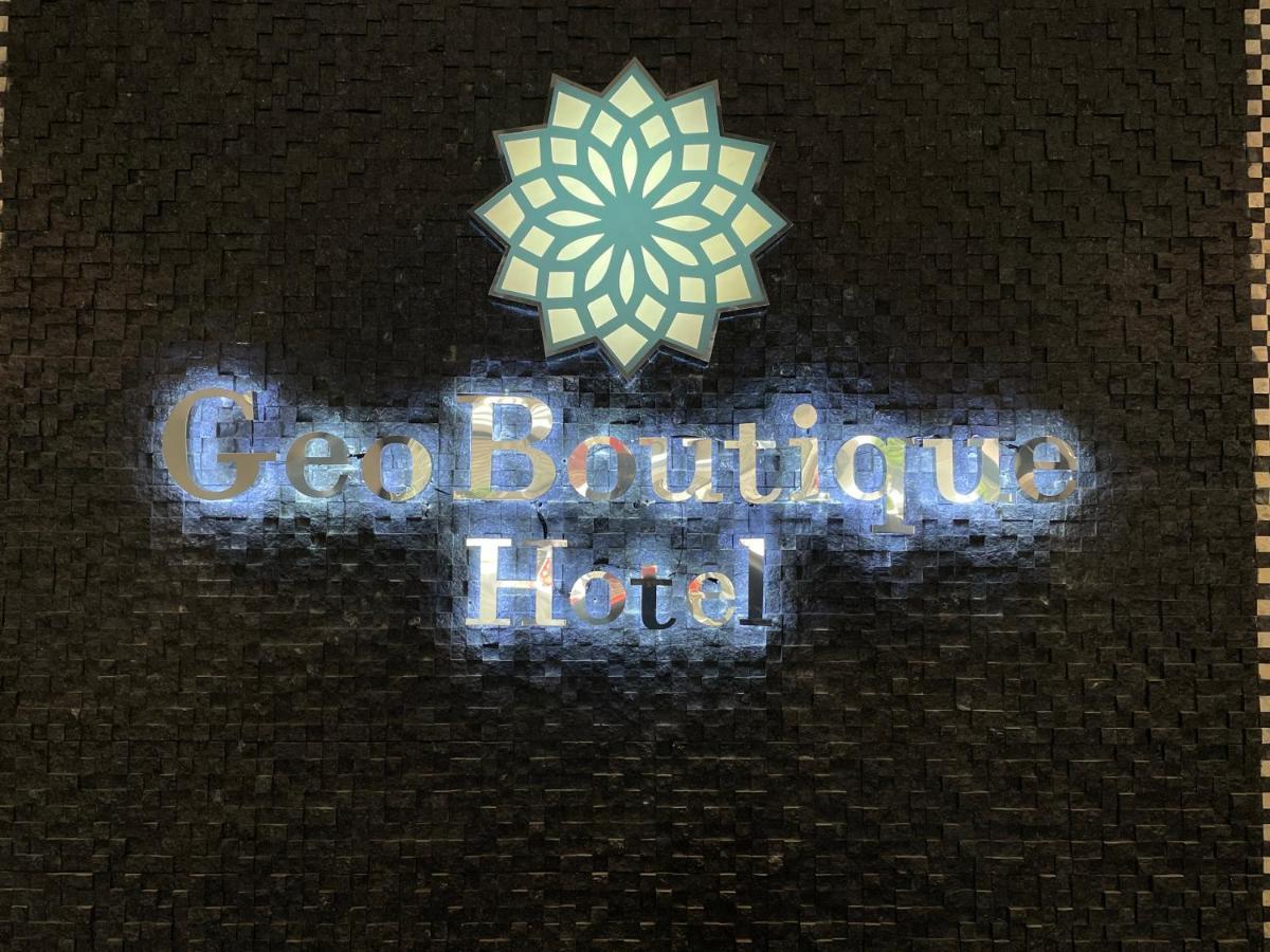 Geo Boutique Hotel - เซอรีเคมบางัน ภายนอก รูปภาพ